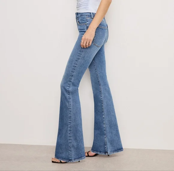 EUC Good American Size 6/28 Good Legs Mid Rise Flare Blue Jeans!! - Picture 2 of 16